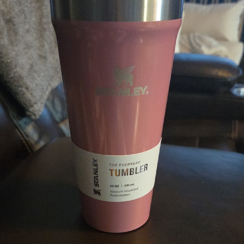 Stanley Rose Tumbler 20 oz